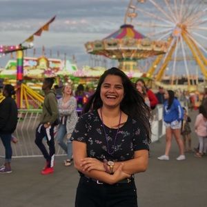 Meet your Posher, Alexia